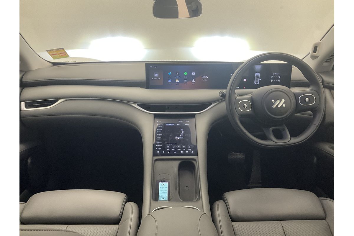 2025 MG IM6 Platinum S12L