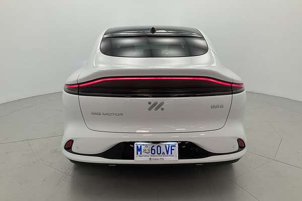 2025 MG IM6 Platinum S12L