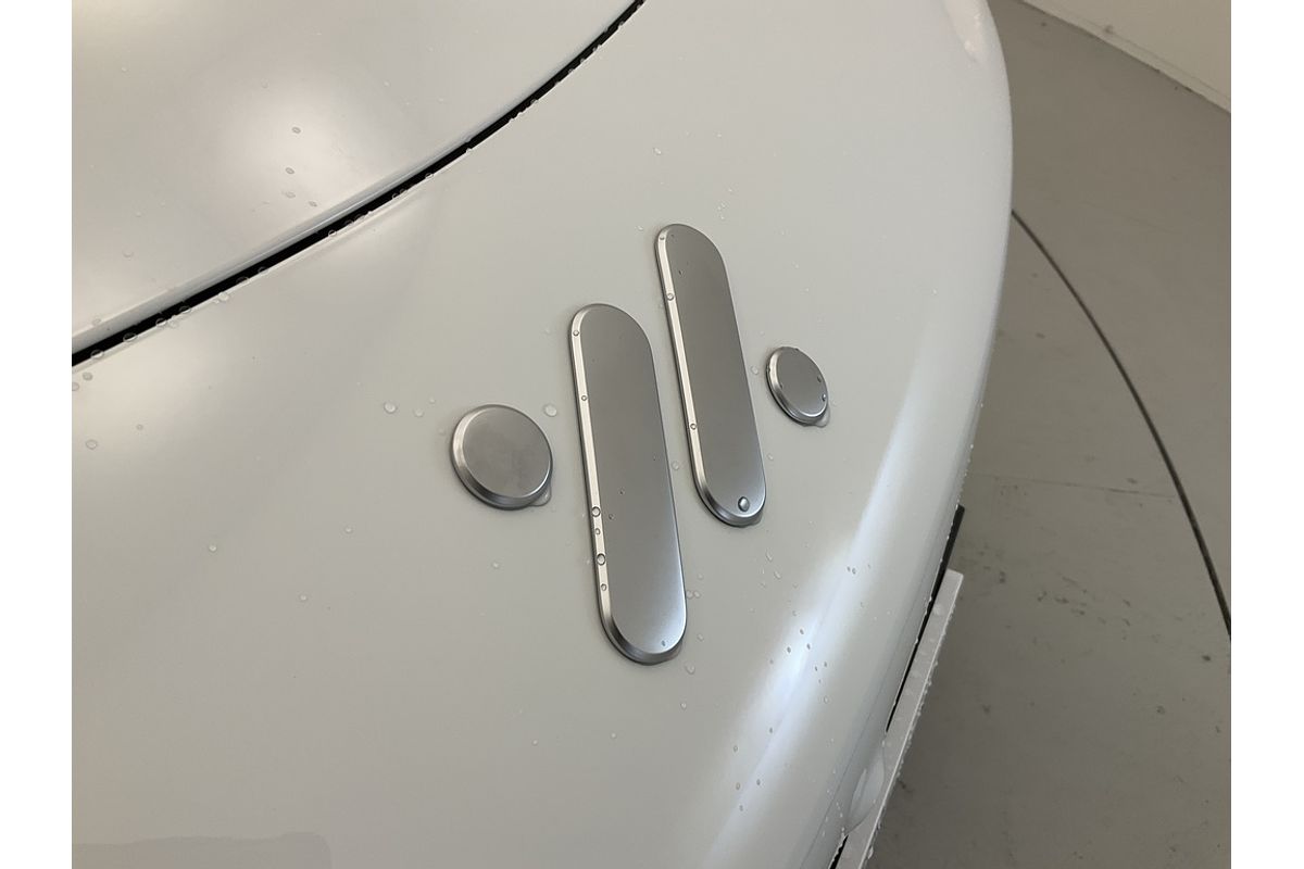 2025 MG IM6 Platinum S12L