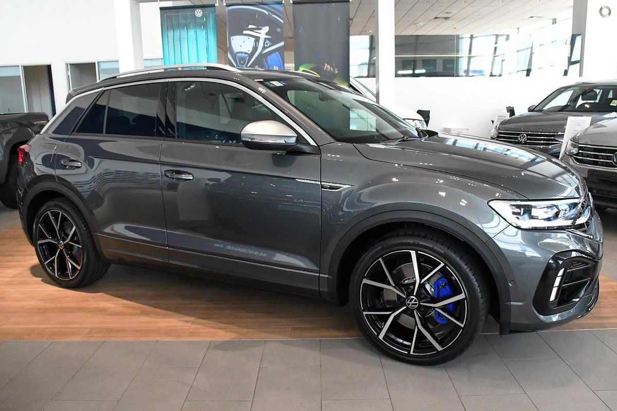 2025 Volkswagen T-Roc R D11