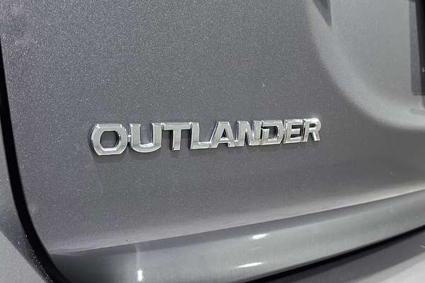 2019 Mitsubishi Outlander ES ZL