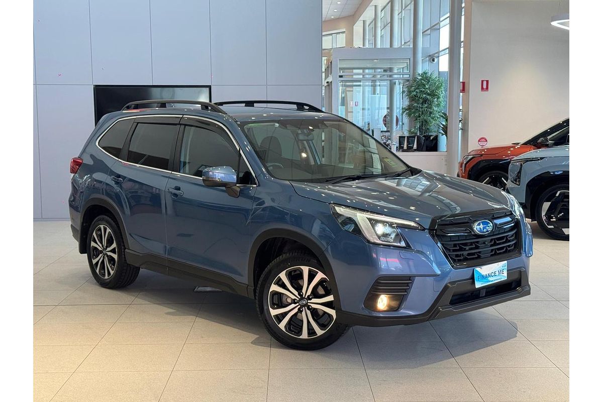 2023 Subaru Forester 2.5i Premium S5