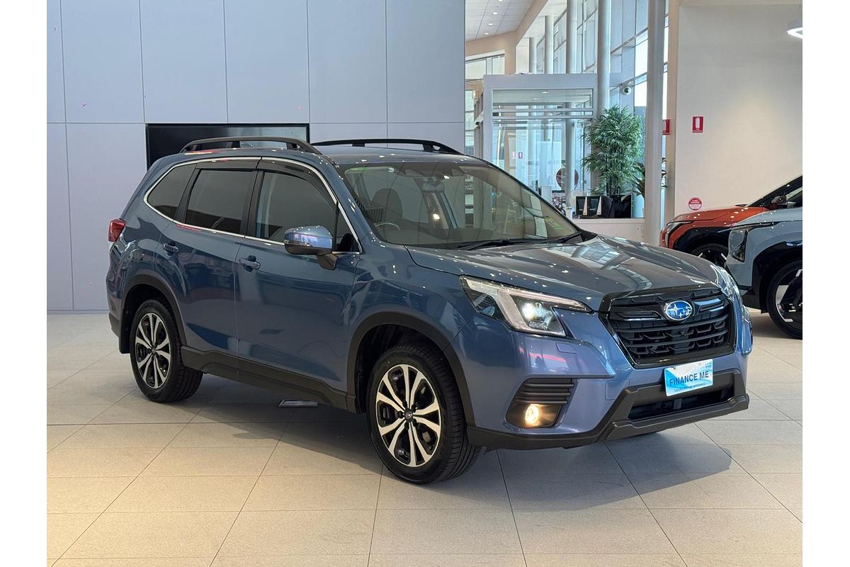 2023 Subaru Forester 2.5i Premium S5