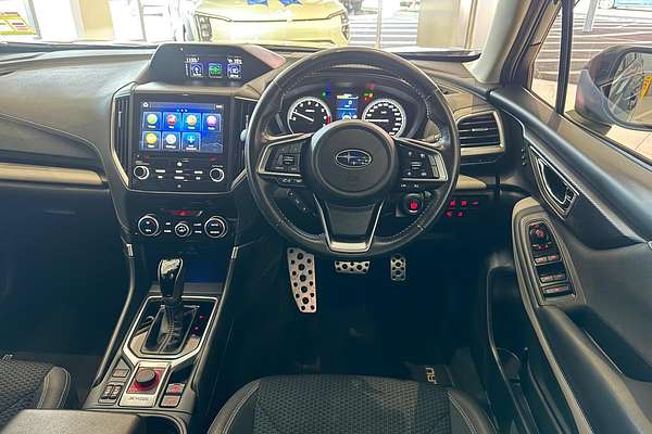 2023 Subaru Forester 2.5i Premium S5