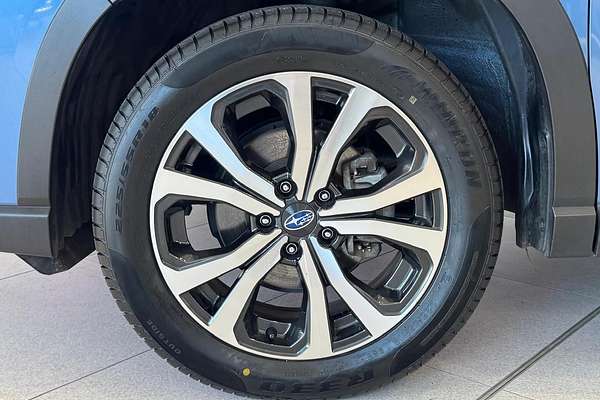 2023 Subaru Forester 2.5i Premium S5