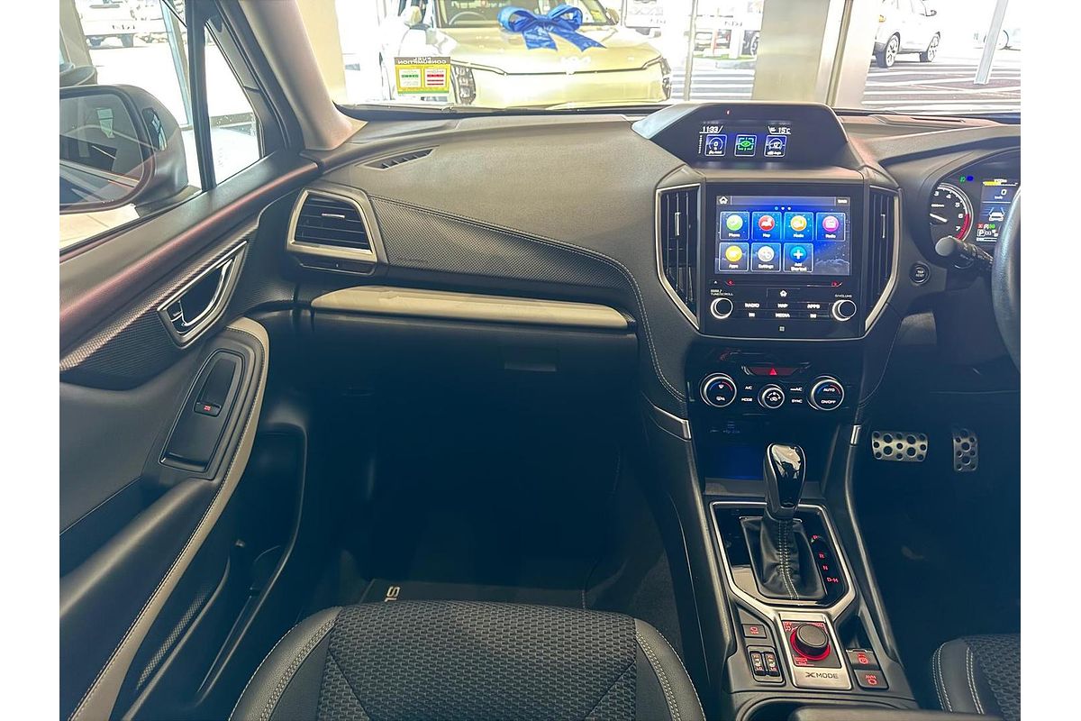 2023 Subaru Forester 2.5i Premium S5