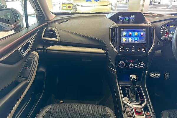 2023 Subaru Forester 2.5i Premium S5