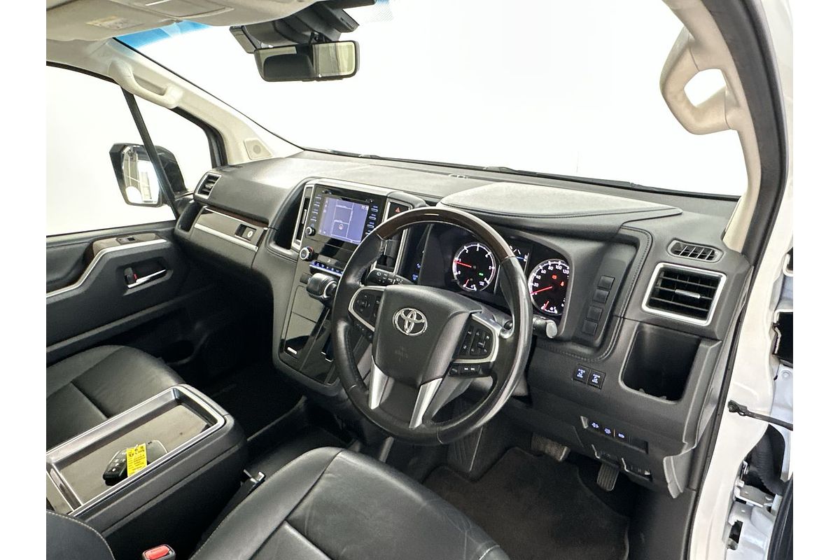 2019 Toyota Granvia VX GDH303R