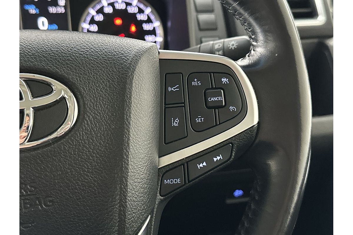 2019 Toyota Granvia VX GDH303R