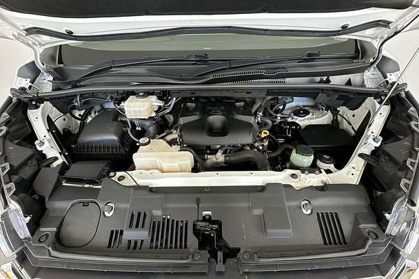 2019 Toyota Granvia VX GDH303R