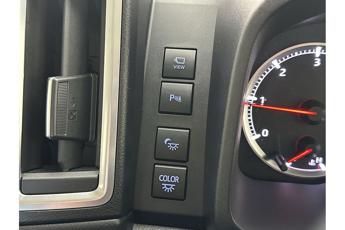 2019 Toyota Granvia VX GDH303R