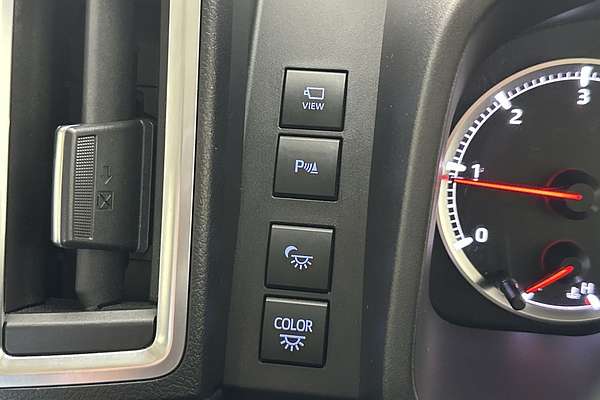 2019 Toyota Granvia VX GDH303R