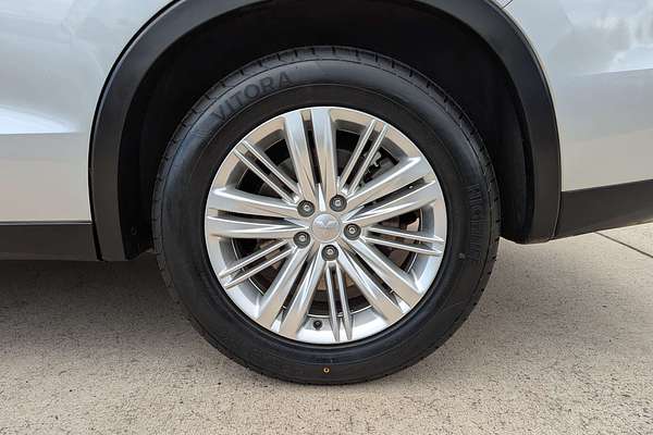 2022 Mitsubishi Outlander LS ZM