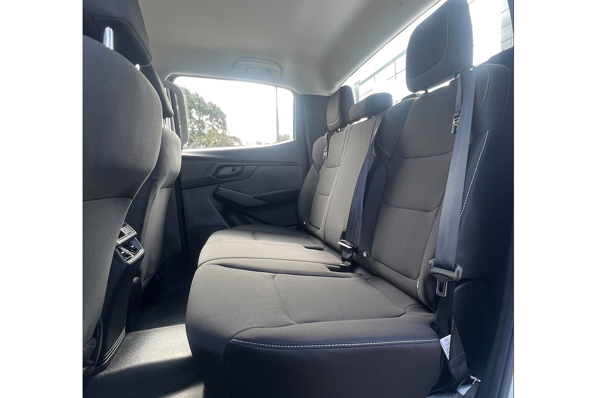 2025 Isuzu D-MAX SX 4X4