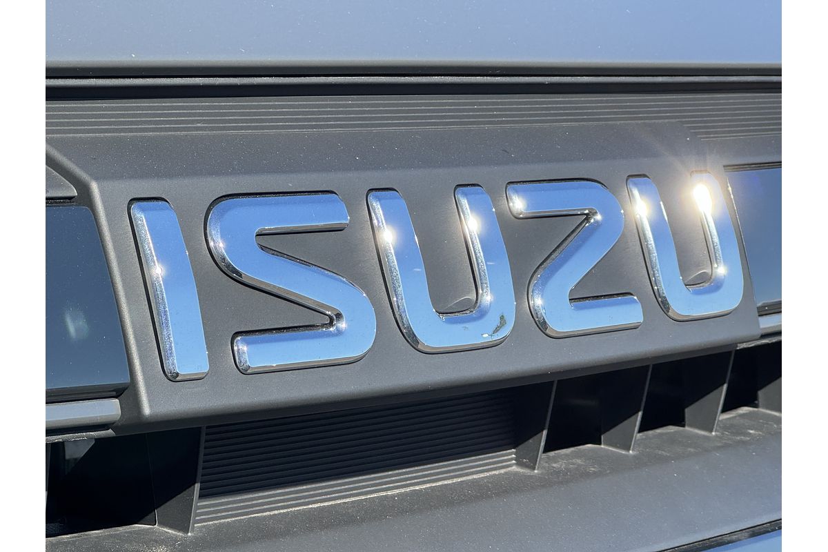 2025 Isuzu D-MAX SX 4X4