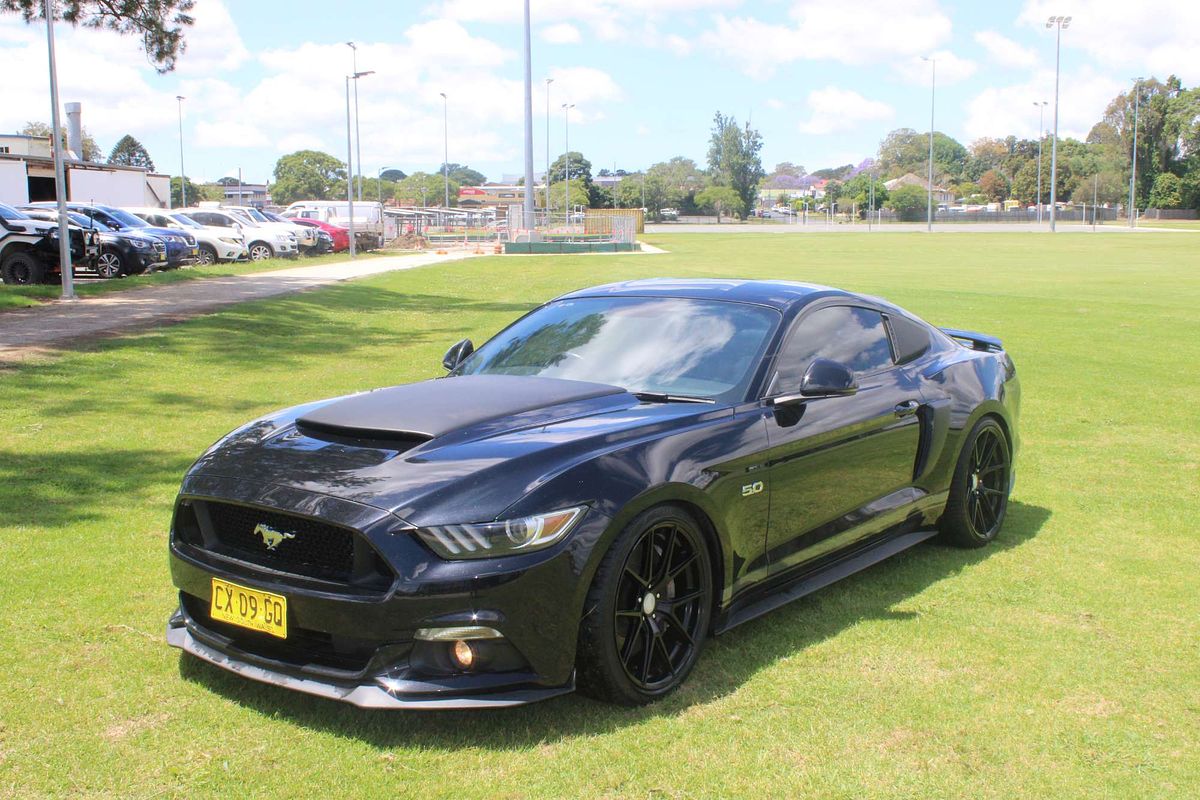 2017 FORD MUSTANG FASTBACK GT 5.0 V8 6 SP AUTOMATIC 2D COUPE V8