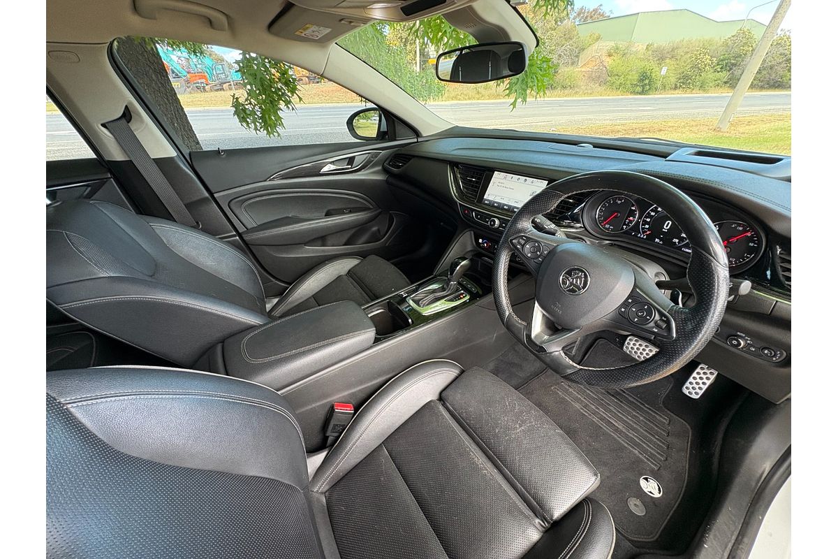 2018 Holden Commodore RS-V ZB