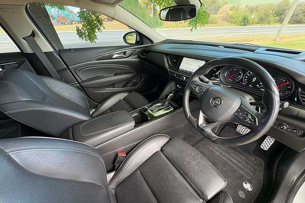 2018 Holden Commodore RS-V ZB