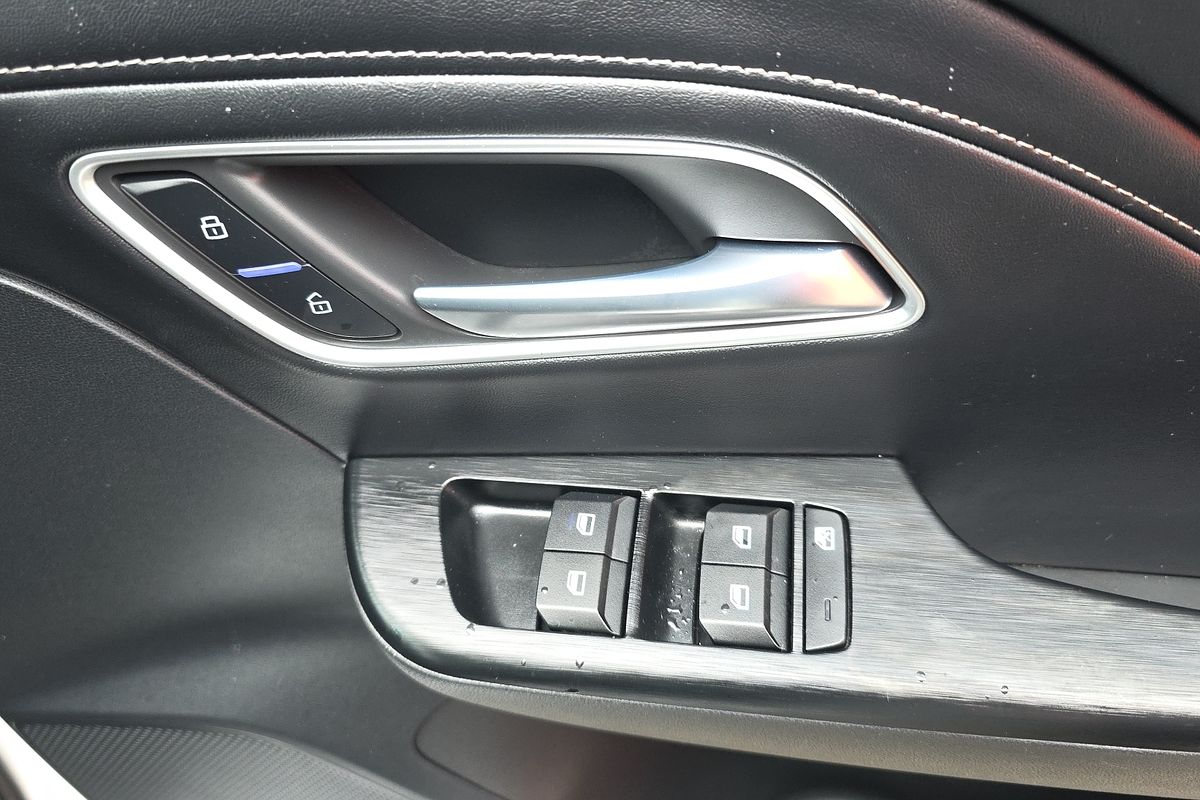 2024 MG ZS Essence Hybrid+ ZS32