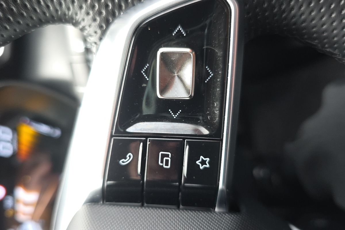 2024 MG ZS Essence Hybrid+ ZS32