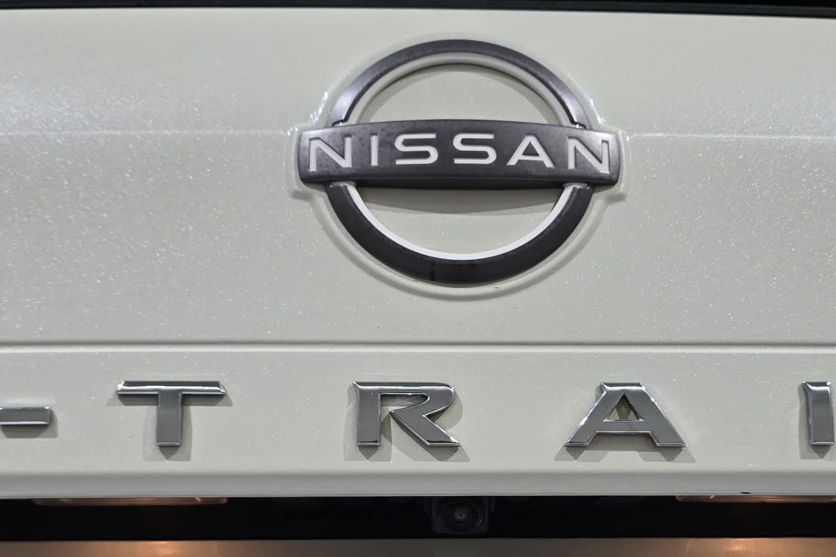 2023 Nissan X-TRAIL ST-L T33