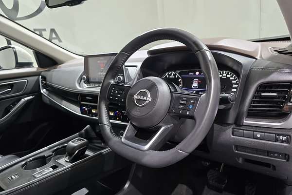 2023 Nissan X-TRAIL ST-L T33