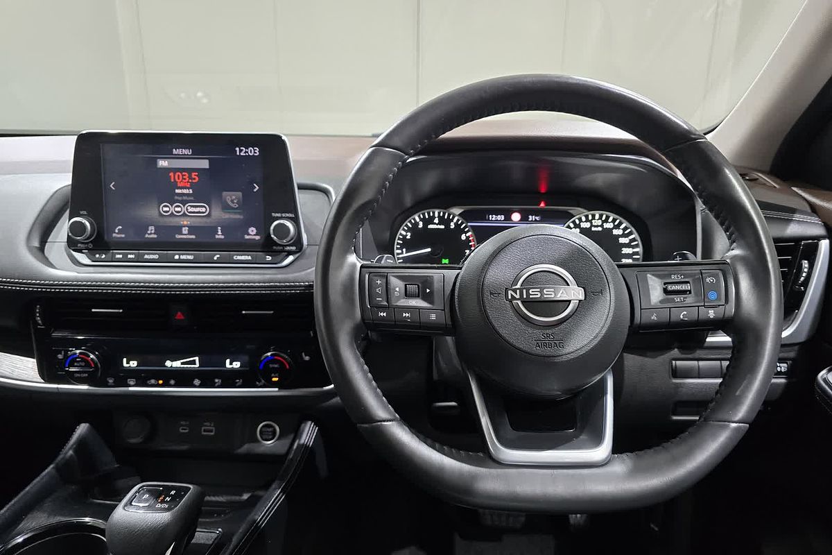 2023 Nissan X-TRAIL ST-L T33