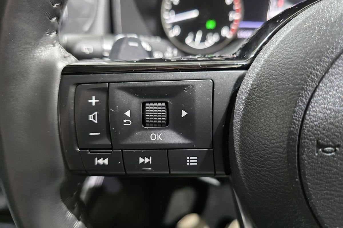 2023 Nissan X-TRAIL ST-L T33