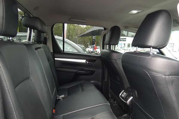 2017 Toyota Hilux SR5 GUN126R 4X4