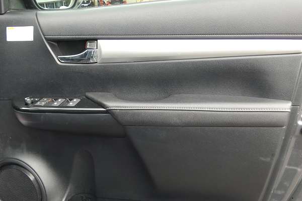 2017 Toyota Hilux SR5 GUN126R 4X4