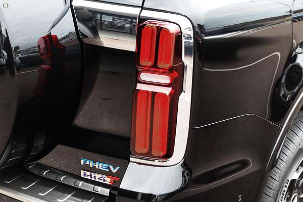 2025 GWM Tank 500 Ultra Hi4-T PHEV P03