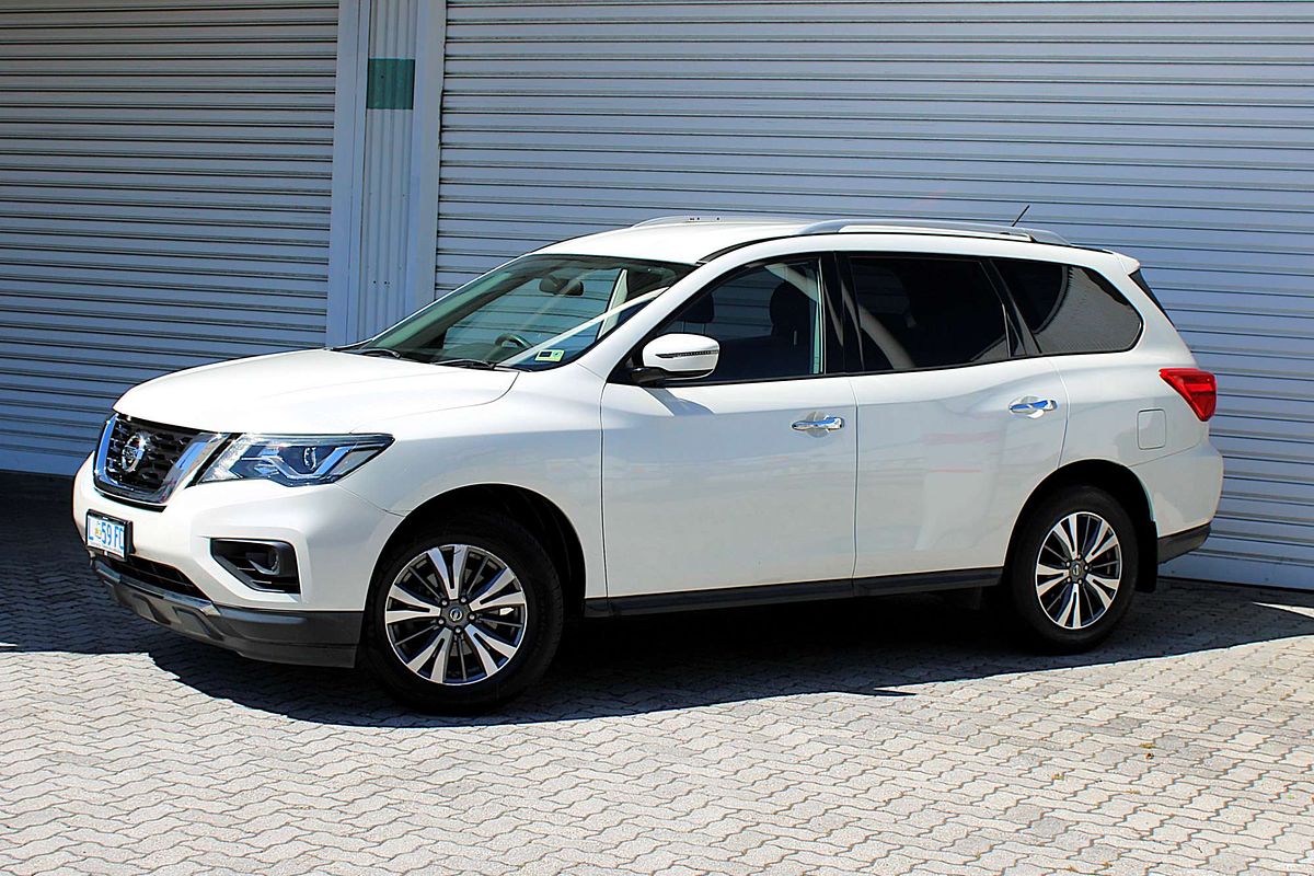 2017 Nissan Pathfinder ST R52 Series II