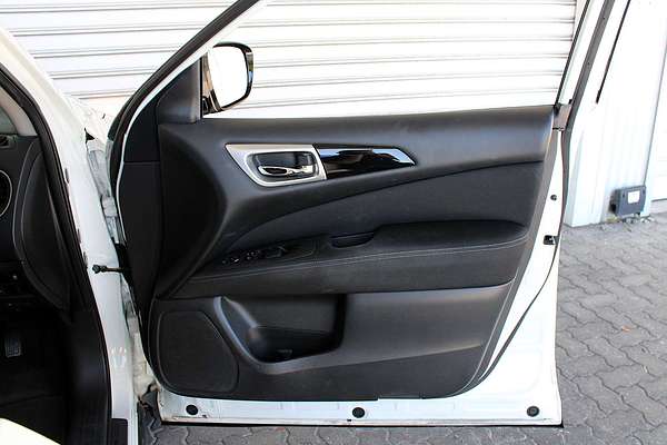 2017 Nissan Pathfinder ST R52 Series II