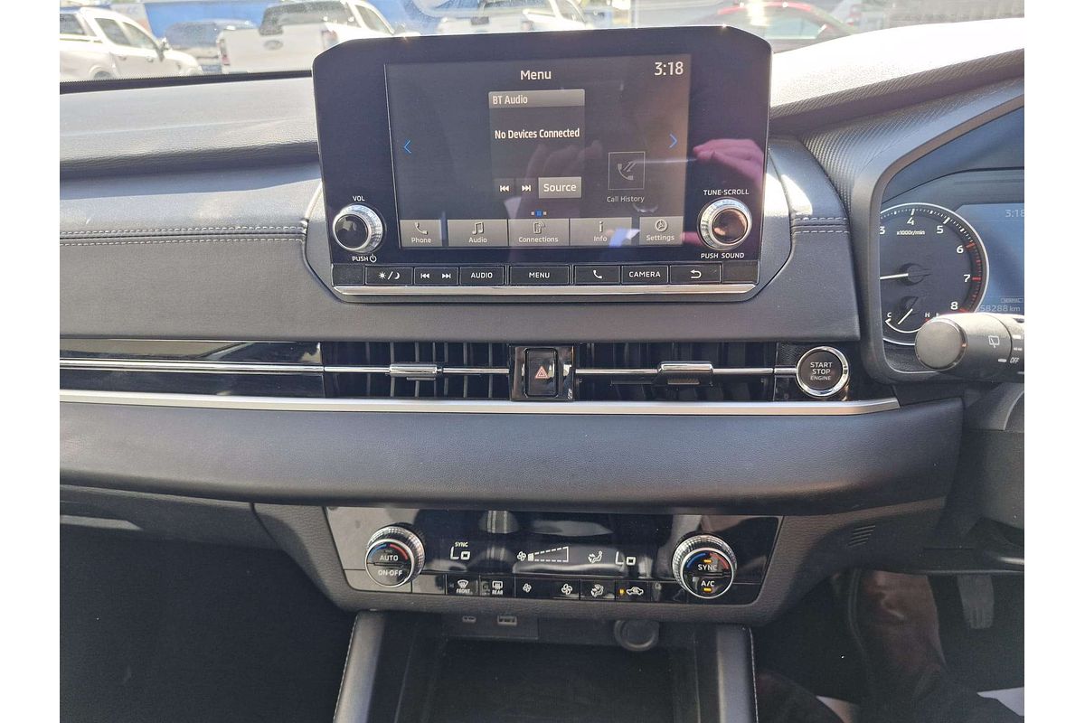 2024 Mitsubishi Outlander ES ZM