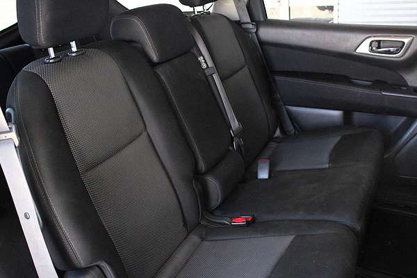 2017 Nissan Pathfinder ST R52 Series II