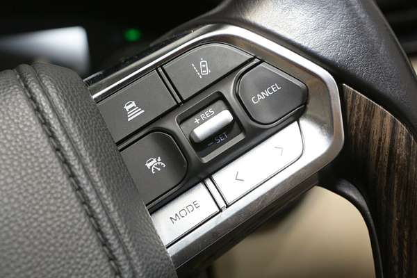 2023 Toyota Landcruiser VX FJA300R