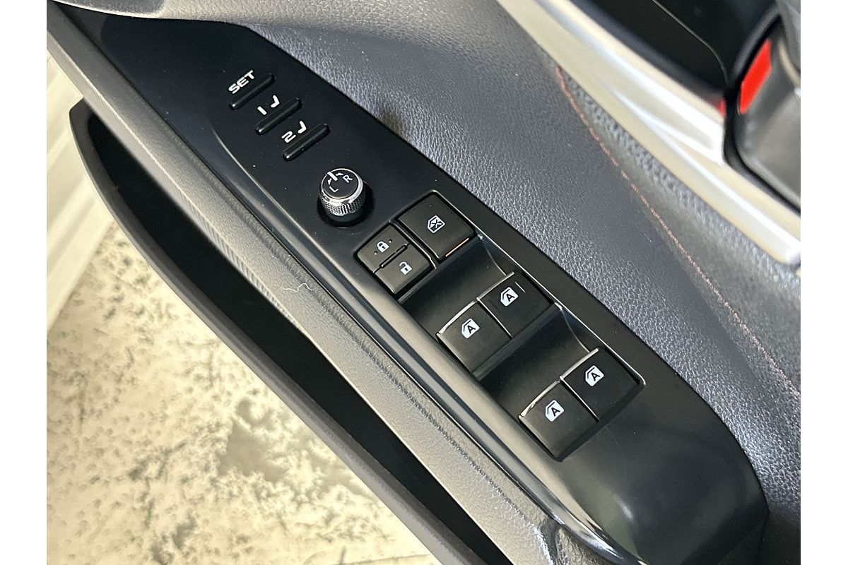 2018 Toyota Camry SL GSV70R