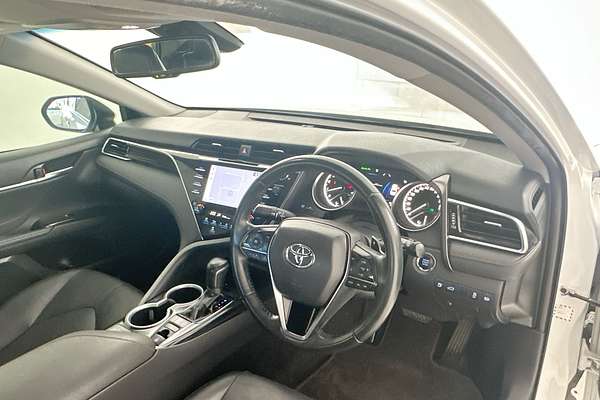 2018 Toyota Camry SL GSV70R