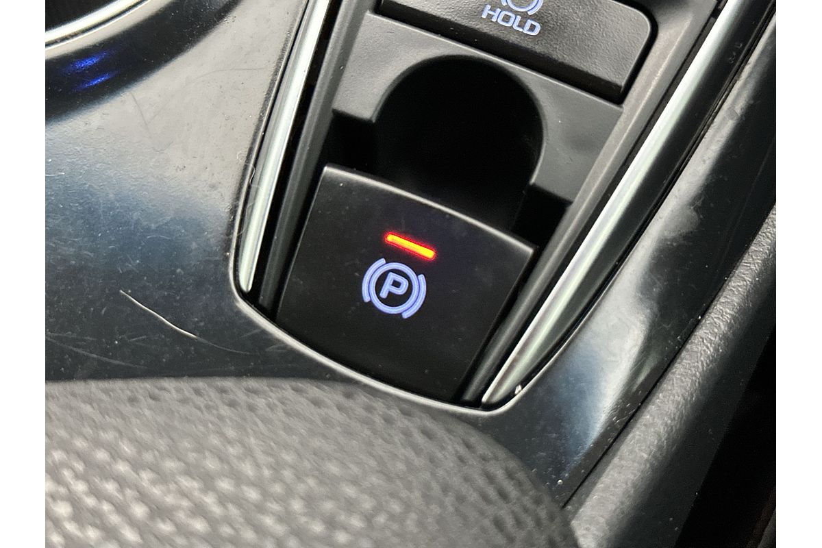 2018 Toyota Camry SL GSV70R