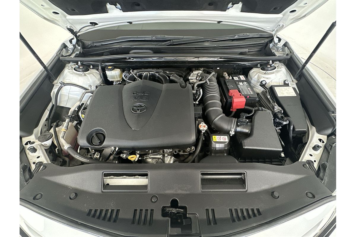 2018 Toyota Camry SL GSV70R