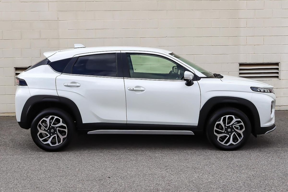 2025 Suzuki Fronx Hybrid KW