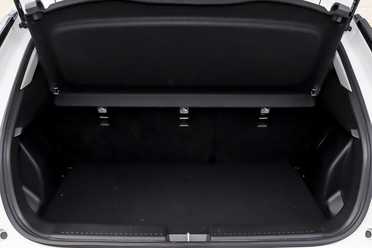 2025 Suzuki Fronx Hybrid KW