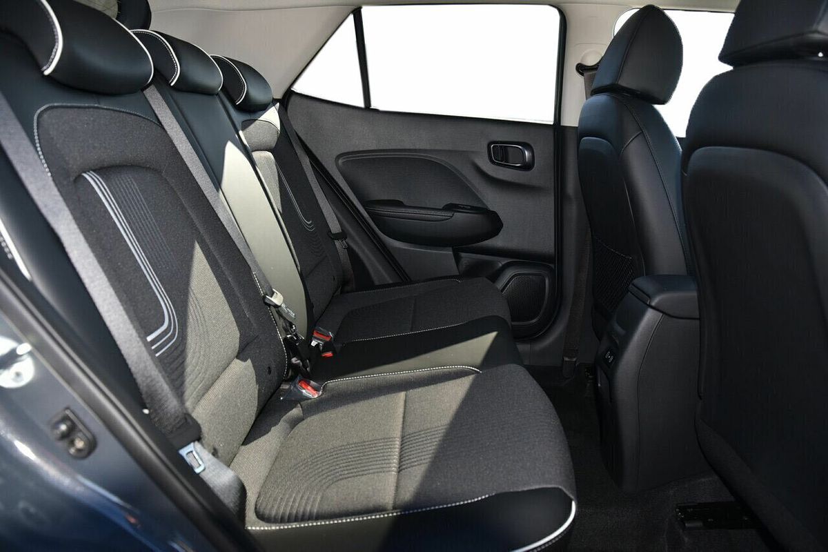 2025 Hyundai Venue Elite QX.V5