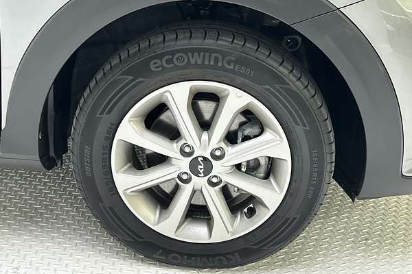 2024 Kia Stonic S YB