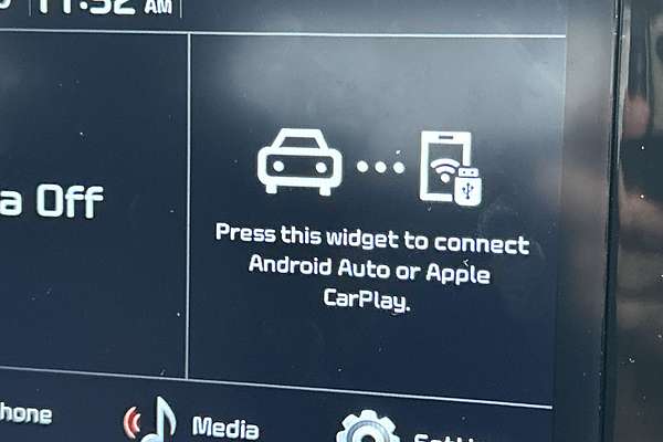 2024 Kia Stonic S YB