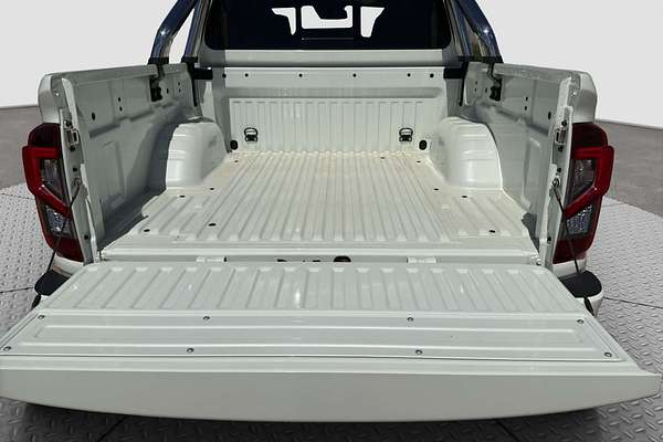 2024 Nissan Navara ST D23 4X4