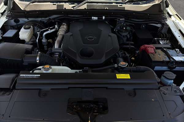 2024 Nissan Navara ST D23 4X4