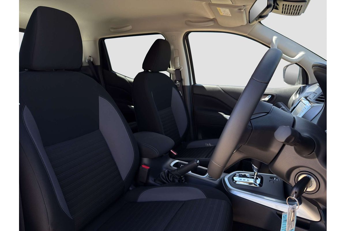 2024 Nissan Navara ST D23 4X4