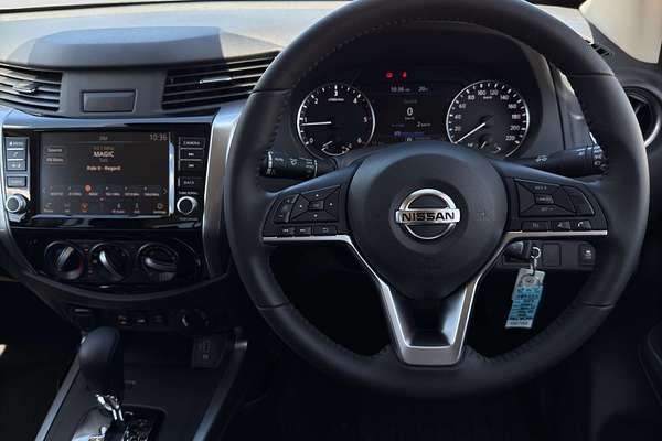 2024 Nissan Navara ST D23 4X4