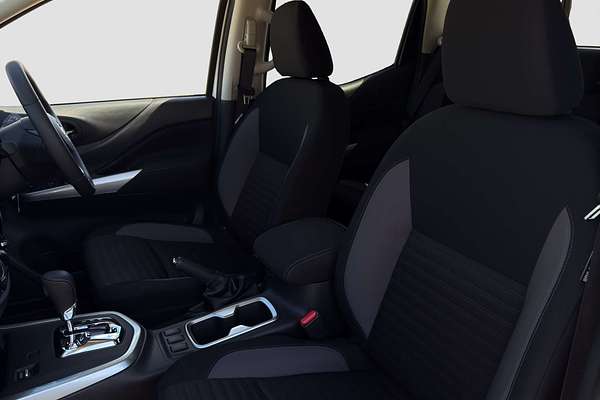 2024 Nissan Navara ST D23 4X4